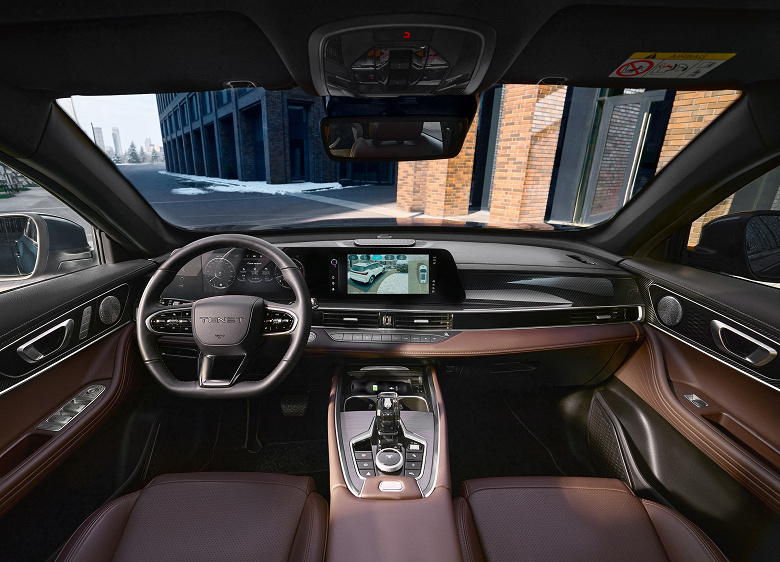 Belgee, Tenet и Solaris укрепляют позиции: продажи машин отечественной сборки растут на фоне падения рынка